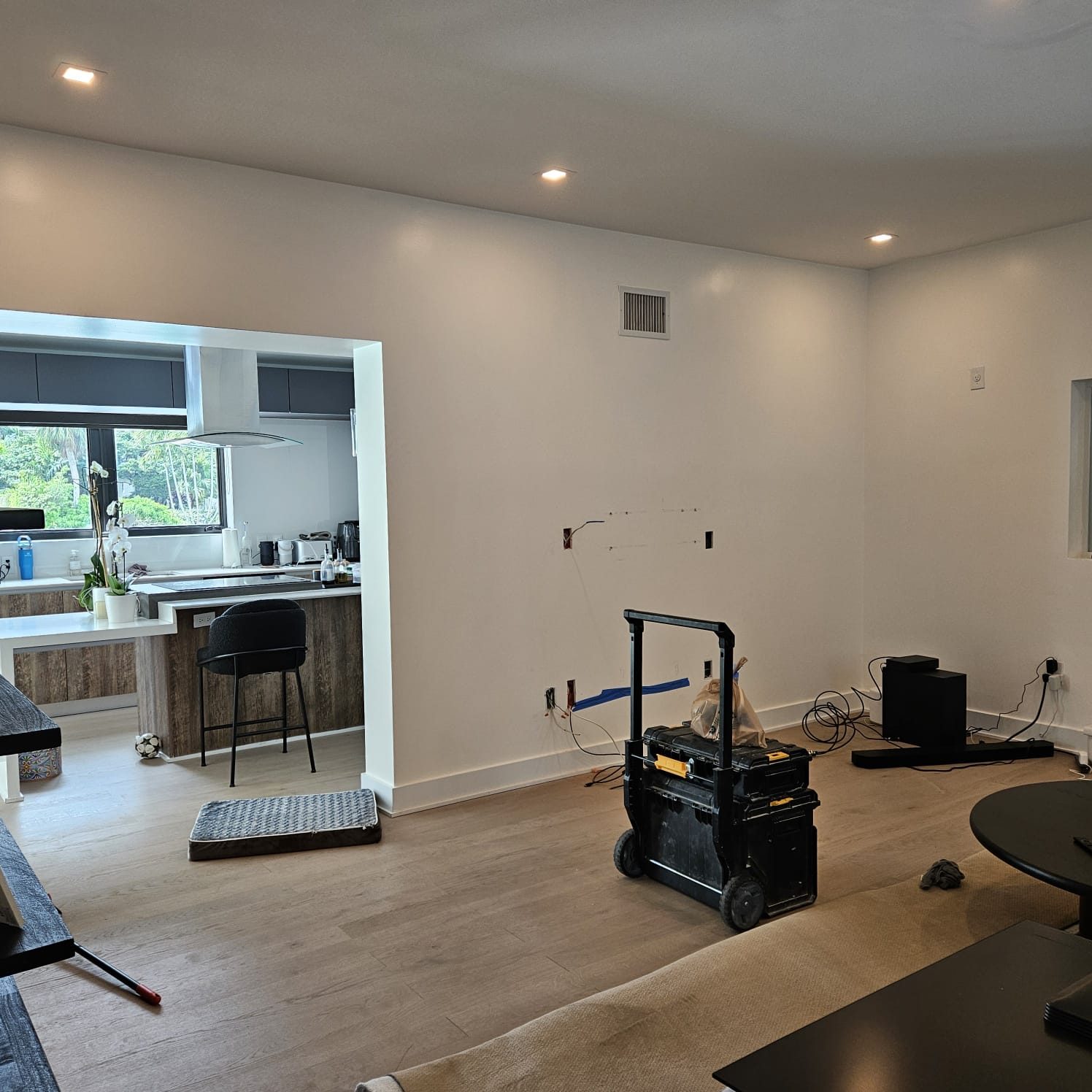 Family-room wall before remodeling